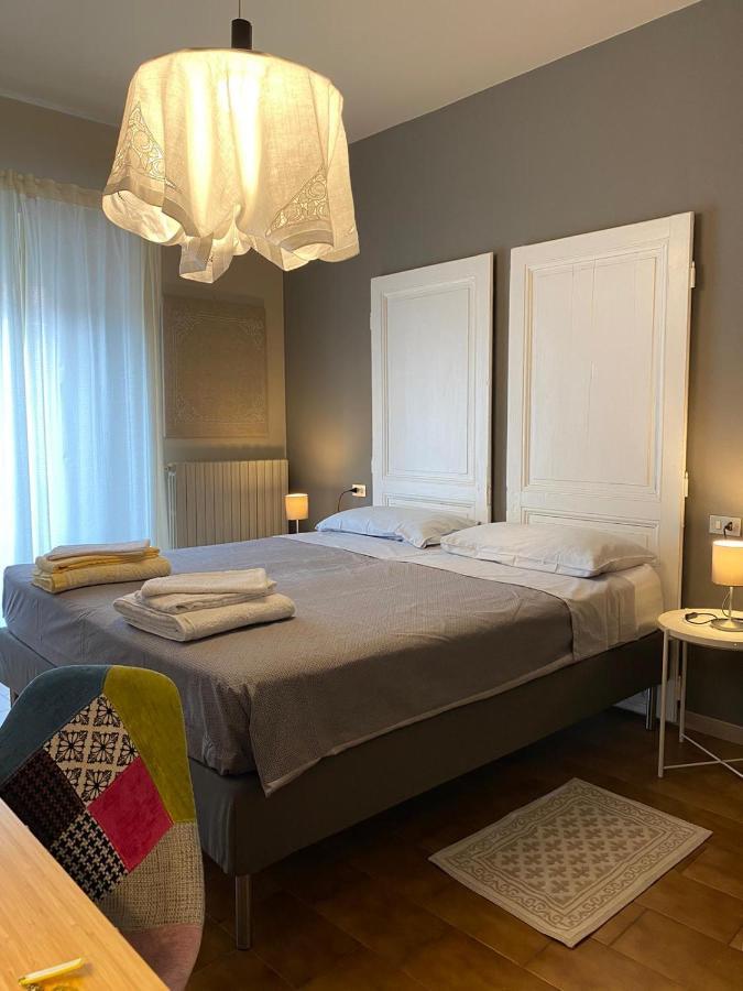 Le Camere Di Garibaldi Borgomanero Extérieur photo
